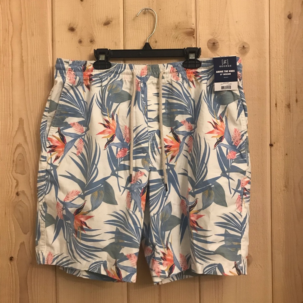 Men’s swim trunks